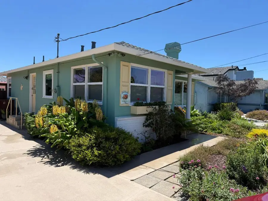 Address Withheld By Seller, Santa Cruz, CA 95062 - #2