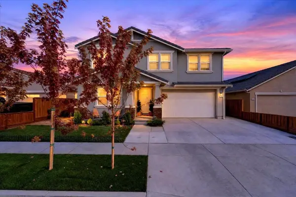 1910 Peony Street, Hollister, CA 95023