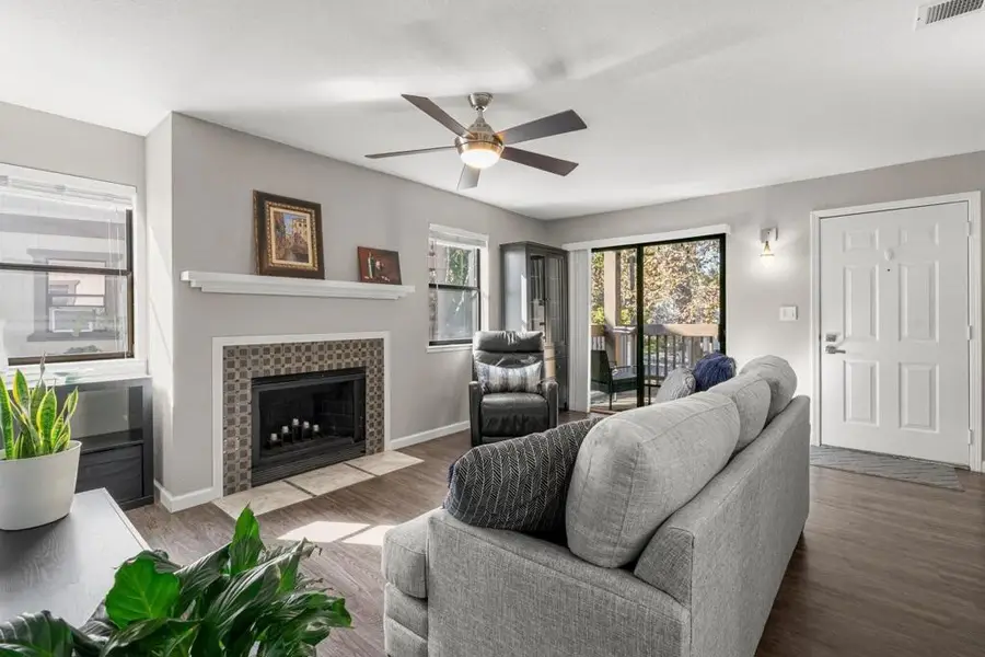 966 Apricot Avenue, Campbell, CA 95008 - #3