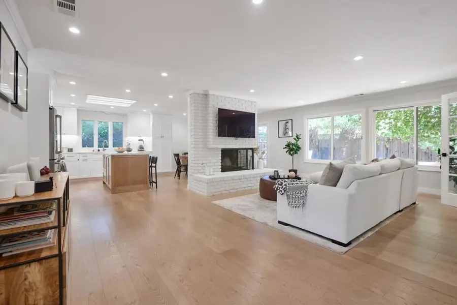 470 Martinsen Court, Palo Alto, CA 94306 - #2