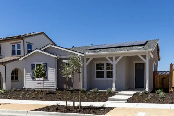 621 Santa Lucia Way, Marina, CA 93933