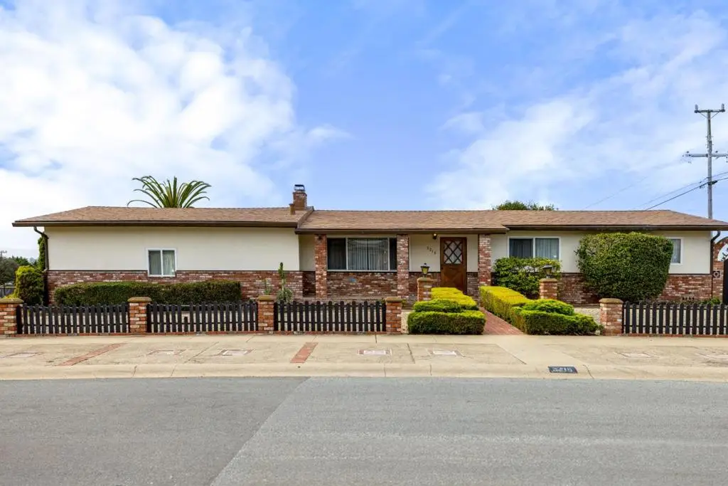 3216 Vista Del Camino, Marina, CA 93933 - #1