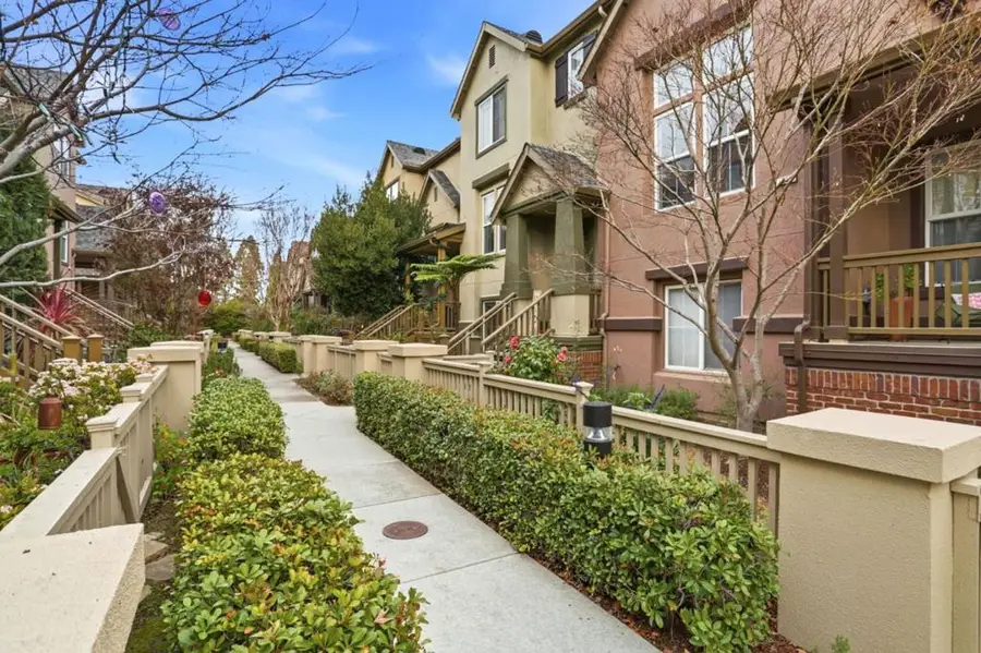 70 Towne Circle, Mountain View, CA 94040 - #2