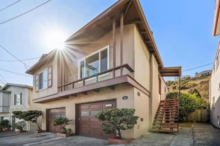 253 Baltimore Way, Daly City, CA 94014 - #2