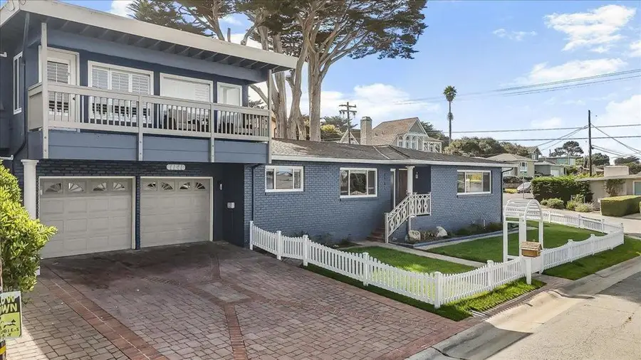 1141 Shell Avenue, Pacific Grove, CA 93950 - #2