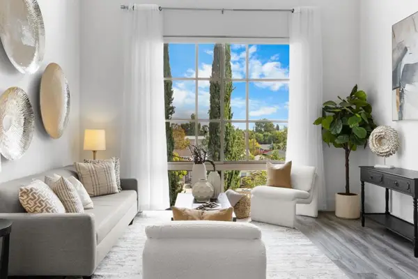 334 Santana Row #304, San Jose, CA 95128