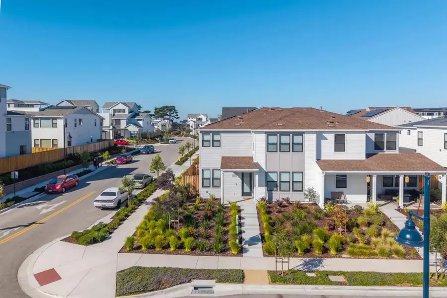 2501 Ocean Bluff Avenue, Marina, CA 93933 - #3
