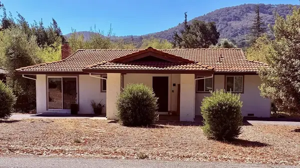 2 Laguna Robles, Carmel Valley, CA 93924
