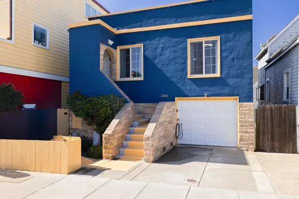 2260 Palmetto Avenue, Pacifica, CA 94044