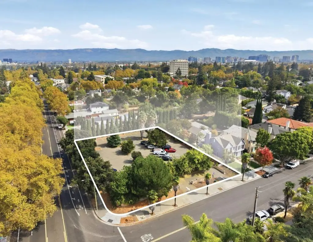 690 Chapman Street, San Jose, CA 95126 - #1