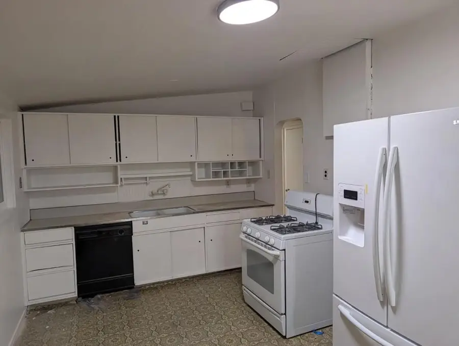290 N Rengstorff Avenue, Mountain View, CA 94043 - #2