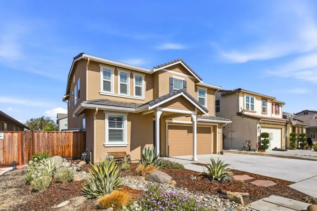 885 Fulton Way, Hollister, CA 95023 - #1