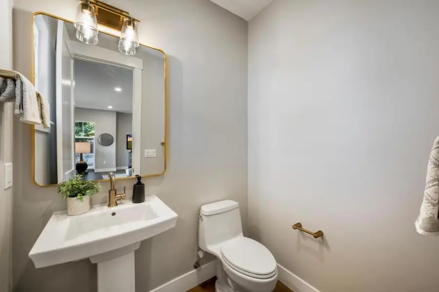 4911 Vivi Place, San Jose, CA 95124 - #3
