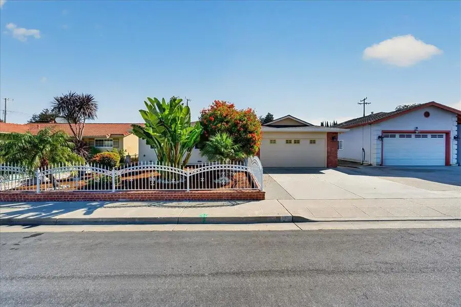 2057 El Capitan Avenue, Santa Clara, CA 95050 - #2