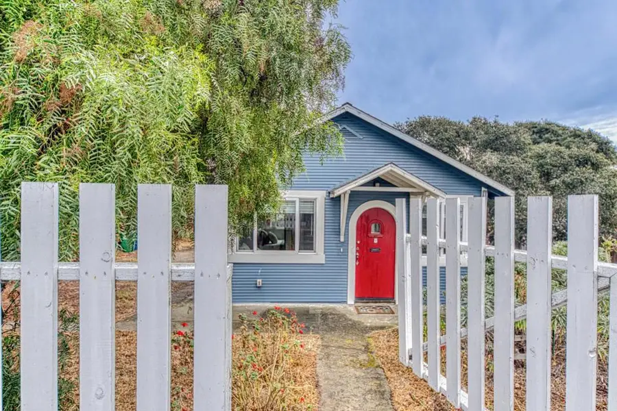 944 Sonoma Avenue, Seaside, CA 93955 - #2