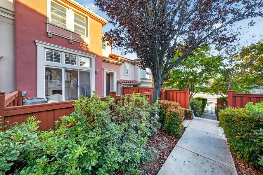 318 Vista Roma Way, San Jose, CA 95136 - #3