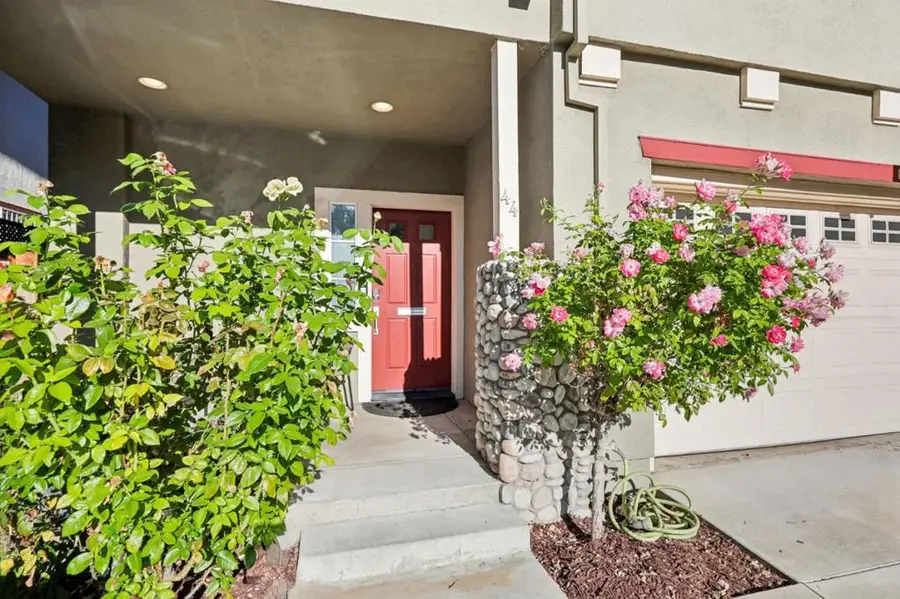 44 S 16th Street, San Jose, CA 95112 - #3