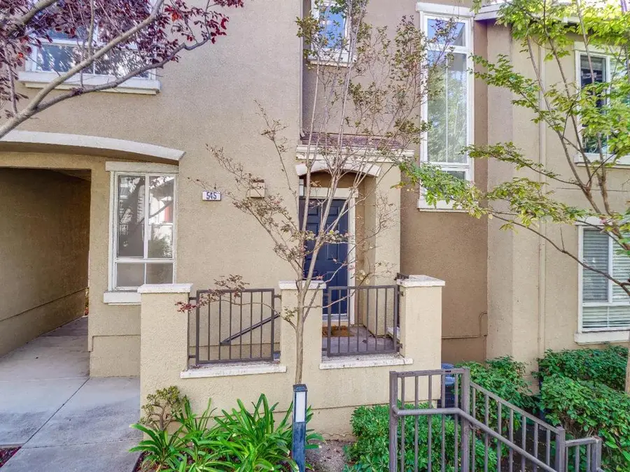 545 Tower Hill Avenue, San Jose, CA 95136 - #2