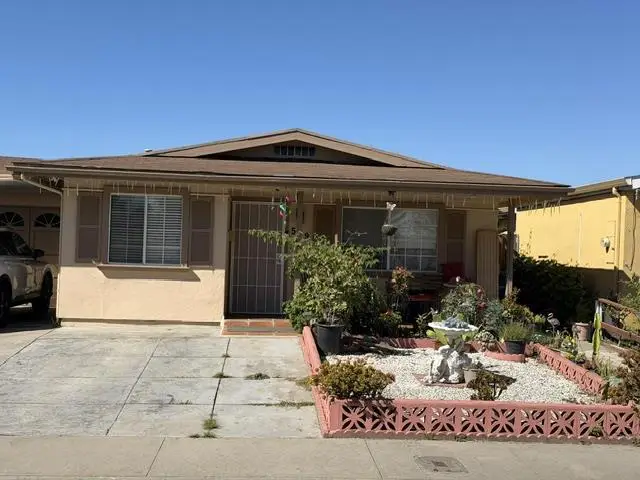 559 Bridge Street, Watsonville, CA 95076 - #1