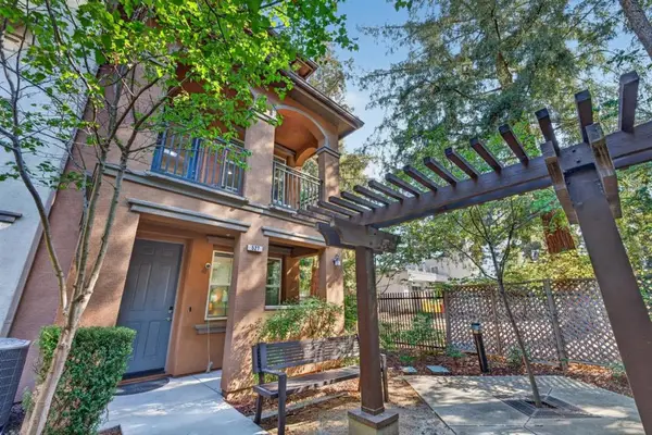 527 Bellezza Place, San Jose, CA 95128