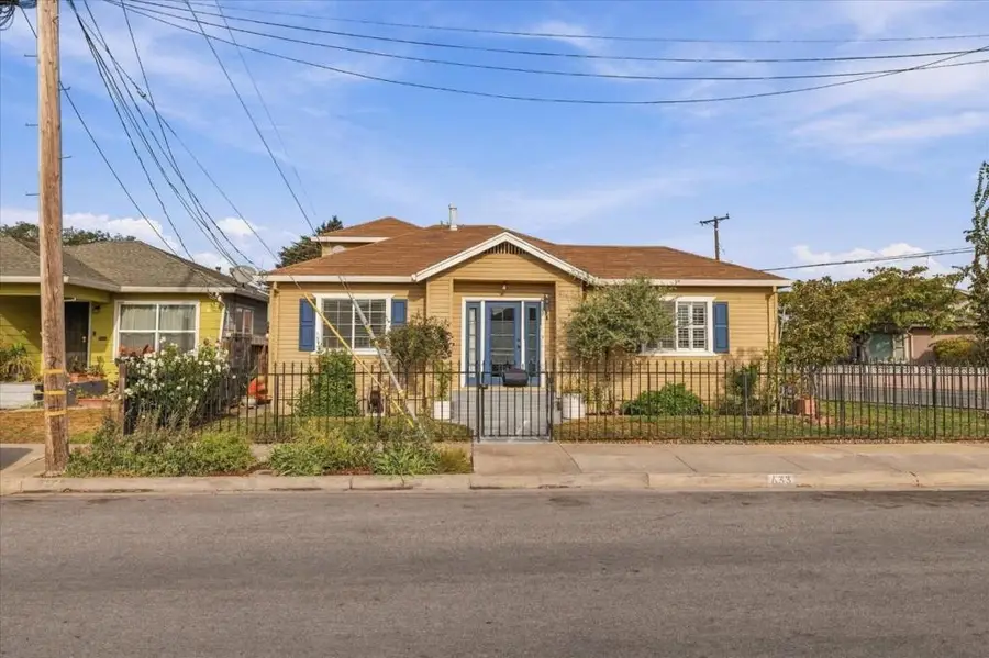633 Oregon Street, Watsonville, CA 95076 - #2