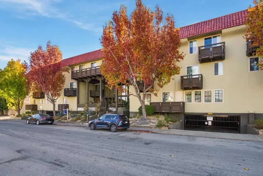 35 28th Avenue #203, San Mateo, CA 94403 - #2