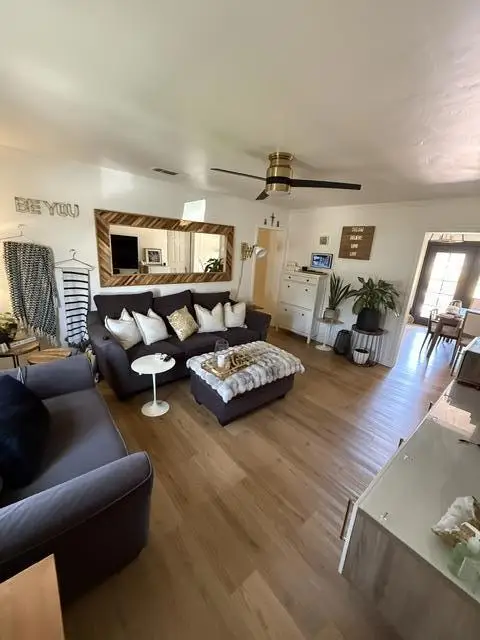 13928 Gardenland Avenue, Bellflower, CA 90706 - #3