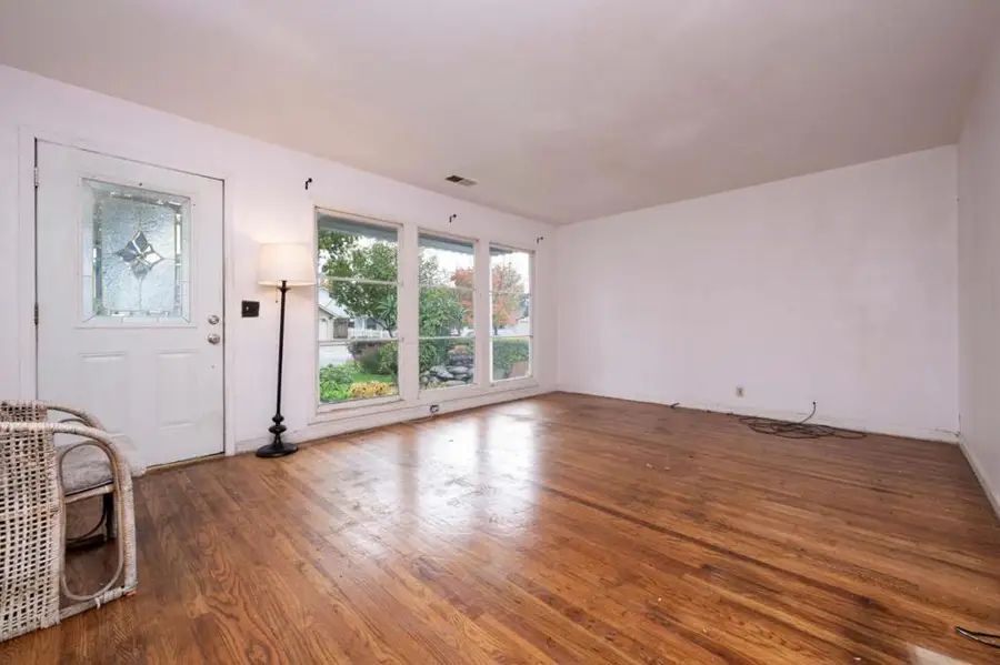 1645 Virginia Avenue, Redwood City, CA 94061 - #3