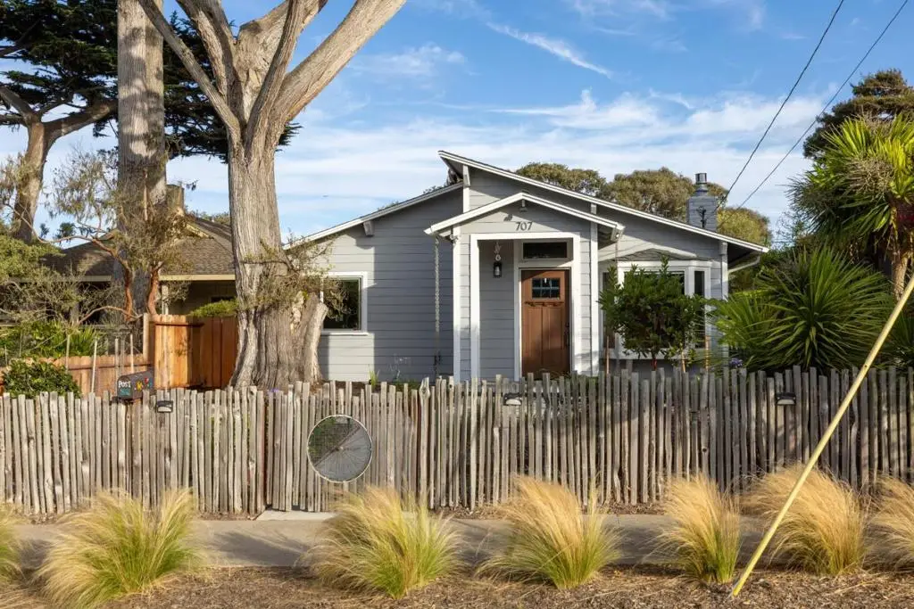 707 Walnut Street, Pacific Grove, CA 93950 - #1