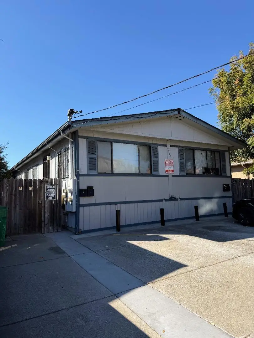4915 Shattuck Avenue, Oakland, CA 94609 - #2