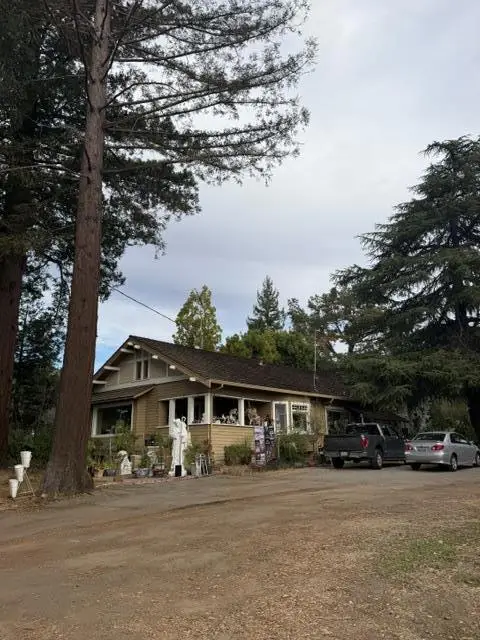 5435 Mckee Road, San Jose, CA 95127