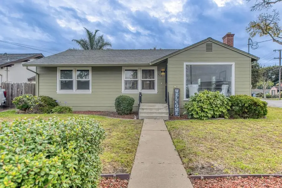 929 Capistrano Drive, Salinas, CA 93901 - #3