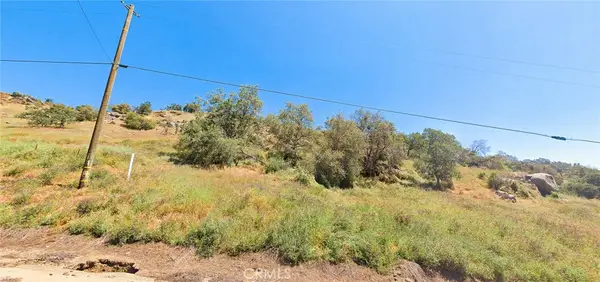 4949 Holt Avenue N, Squaw Valley, CA 93705