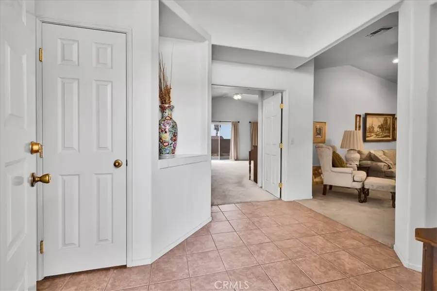 58370 Mountain View, Yucca Valley, CA 92284 - #3