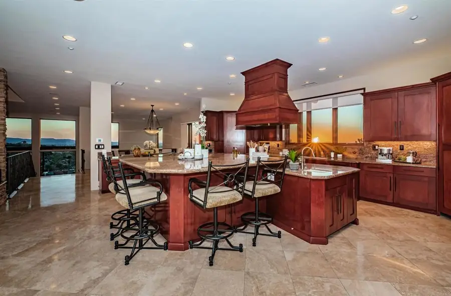 2362 Edgehill Road, Vista, CA 92084 - #3