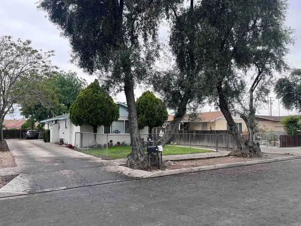 347 349 S Alessandro Street, Hemet, CA 92543