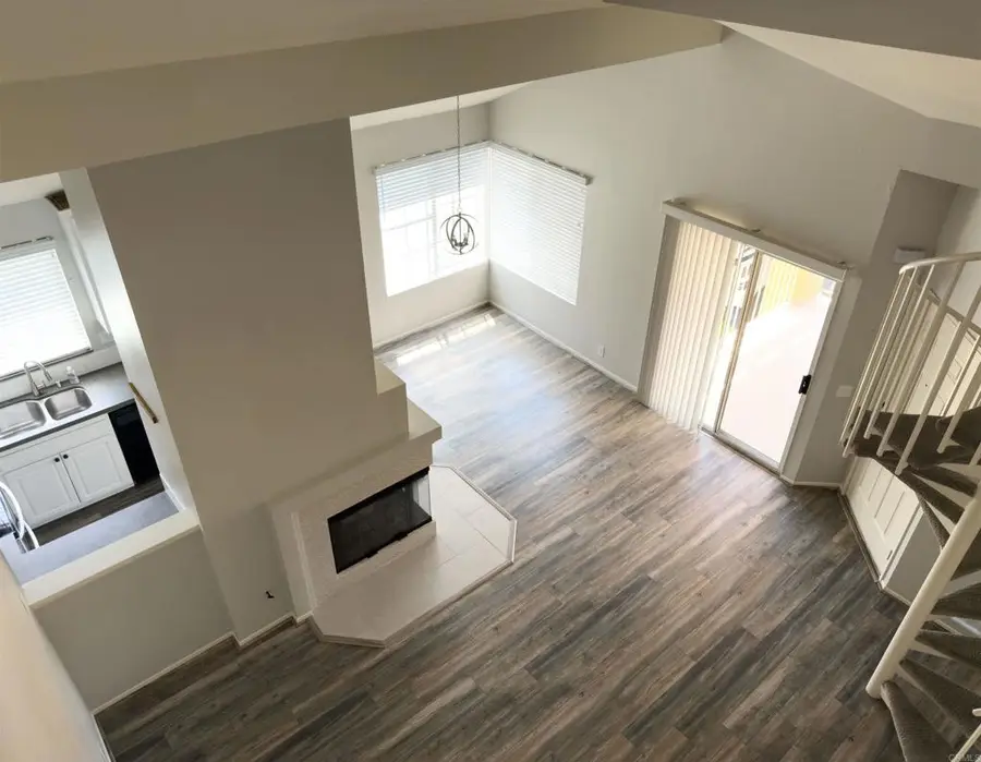 7220 Calle Cristobal #12, San Diego, CA 92126 - Image #2