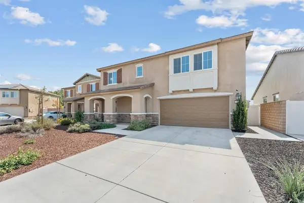 1718 Chute Dr, Hemet, CA 92545