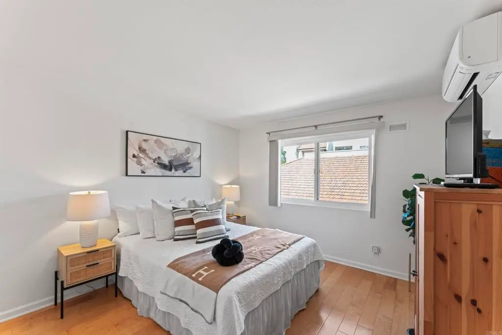 6330 Genesee Ave #220, San Diego, CA 92122 - Image #1