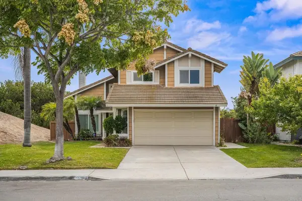 2102 Ramada Drive, Oceanside, CA 92056