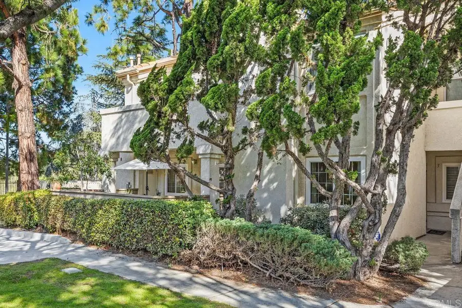 1050 La Tortuga Drive #5, Vista, CA 92081 - Image #2