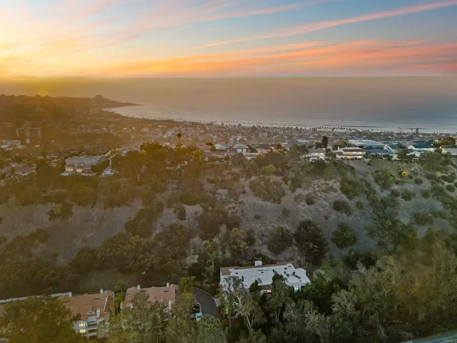 2894 Torrey Pines Rd, La Jolla, CA 92037 - Image #2