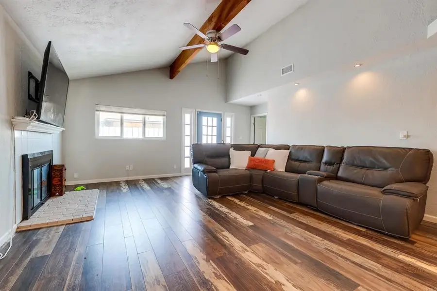 1015 Harlan Circle, San Diego, CA 92114 - Image #3