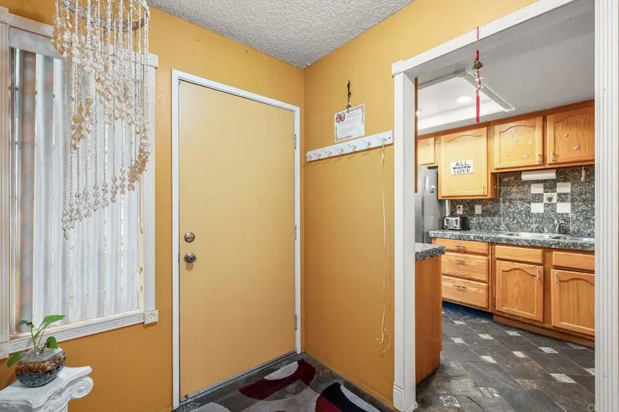 1518 Goldrush Way, Oceanside, CA 92057 - Image #2