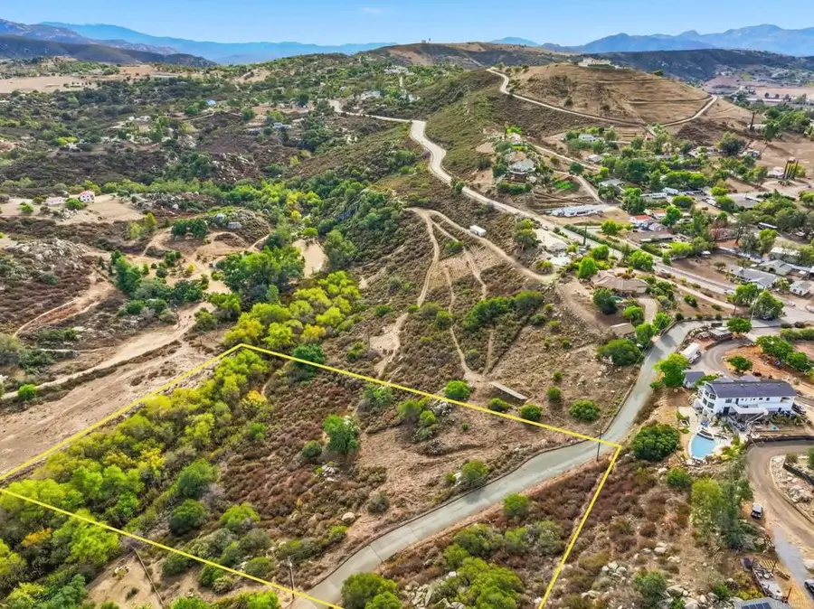 #3 Hatfield Lane, Ramona, CA 92065 - #3