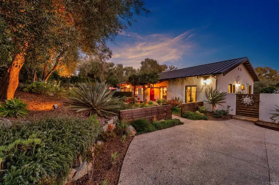 1111 Palomino Road, Fallbrook, CA 92028 - Image #2
