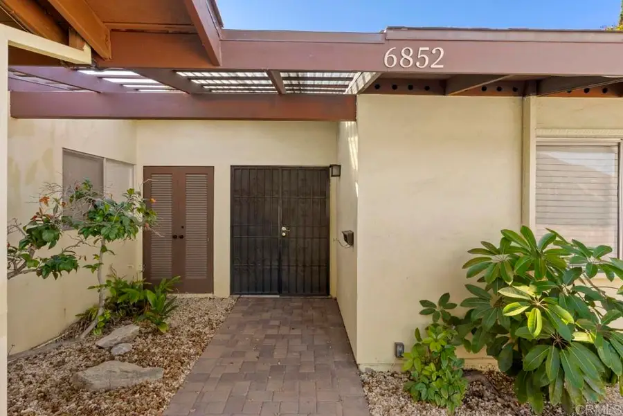 6852 Jackson, San Diego, CA 92119 - Image #3