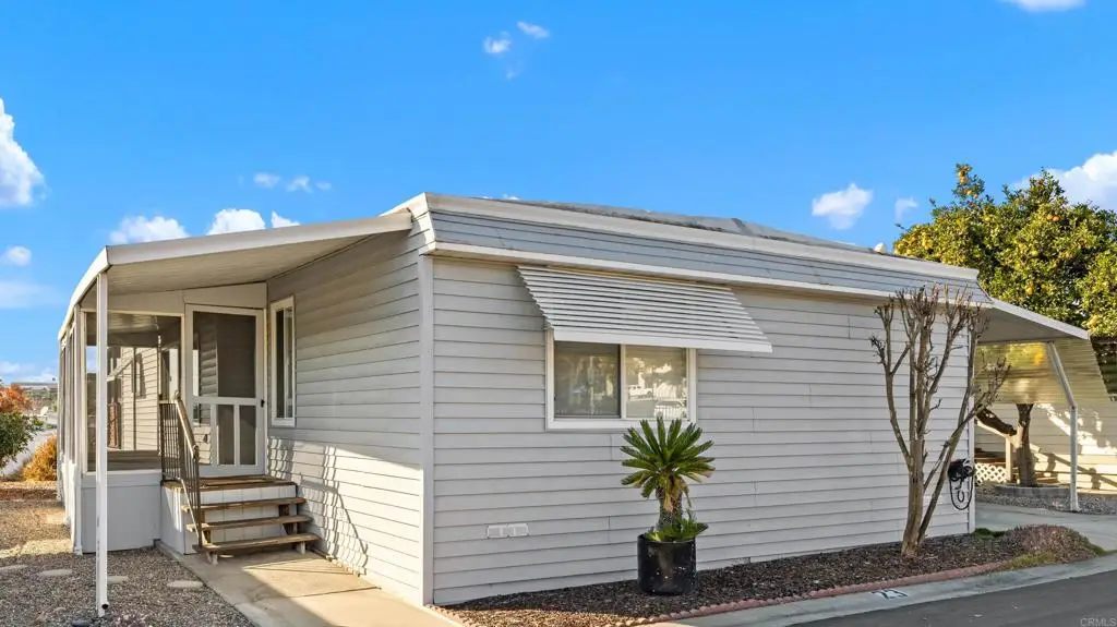 1600 E Vista Way #23, Vista, CA 92084 - #1