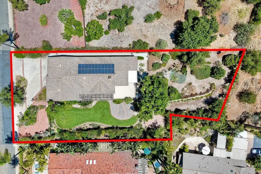 338 Skyline Dr, Vista, CA 92084 - Image #2