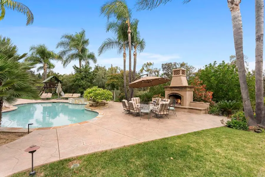 7098 Via Monalex, Rancho Santa Fe, CA 92067 - #3